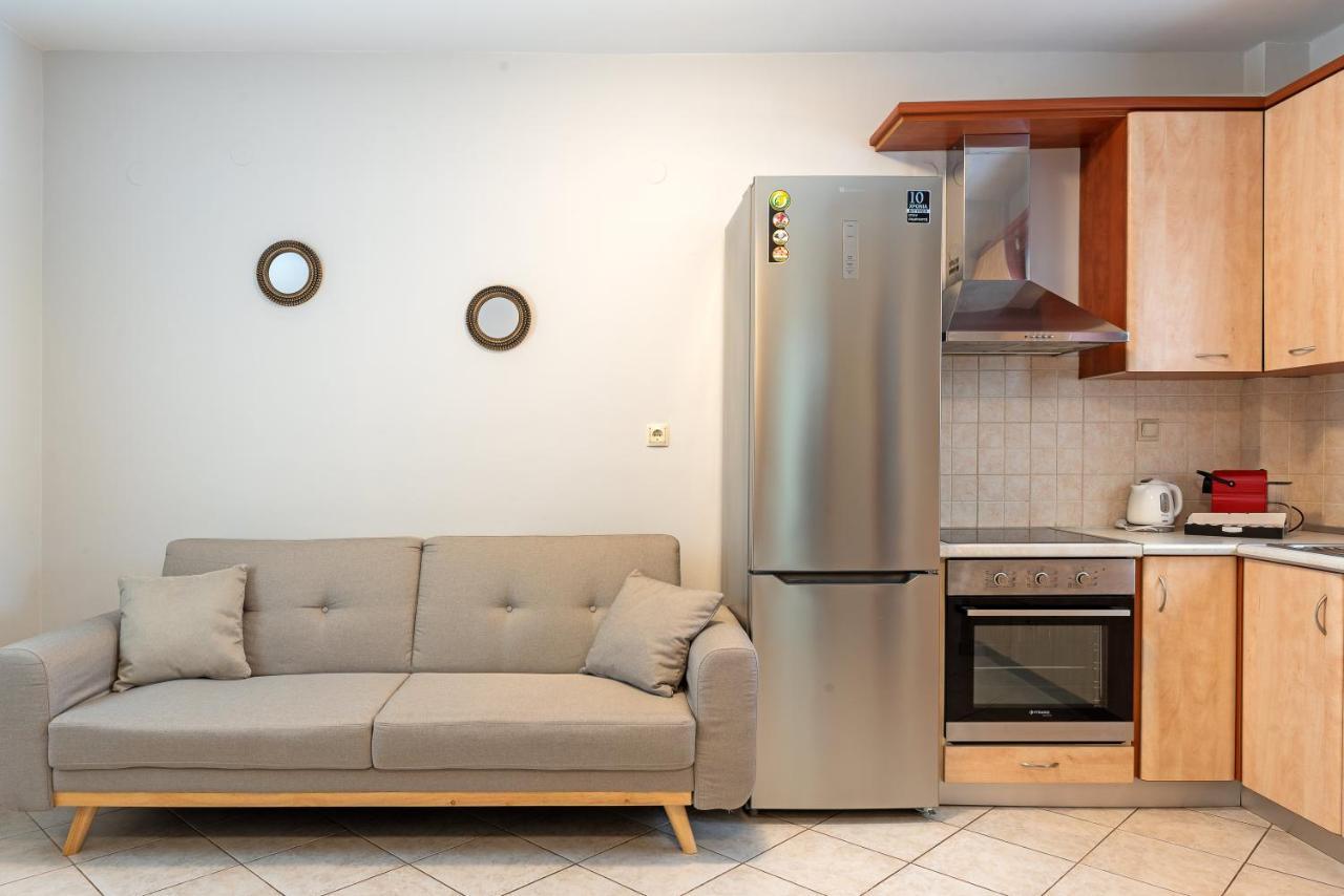 Lagadi Apartment 8 ラッシ エクステリア 写真