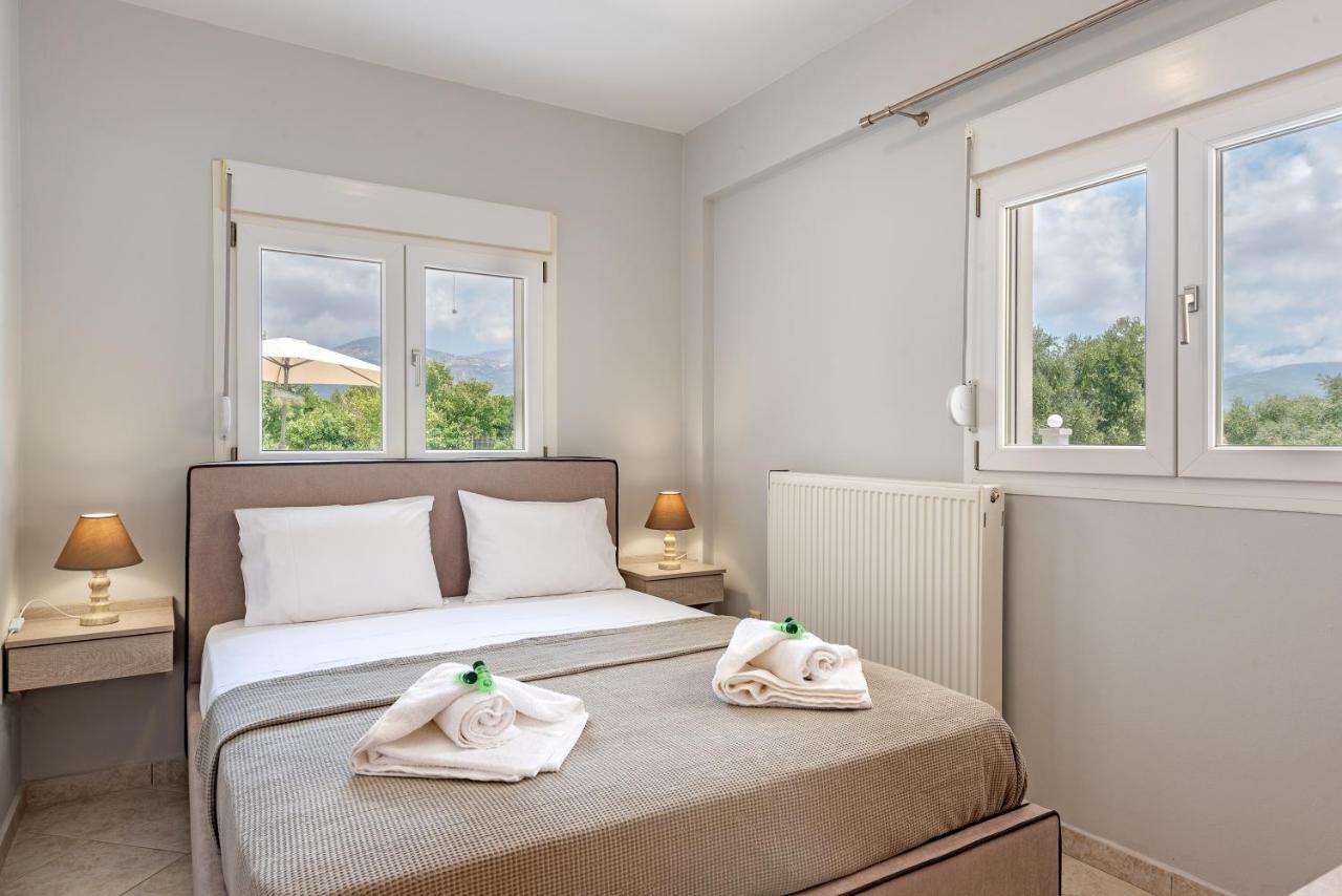 Lagadi Apartment 8 ラッシ エクステリア 写真