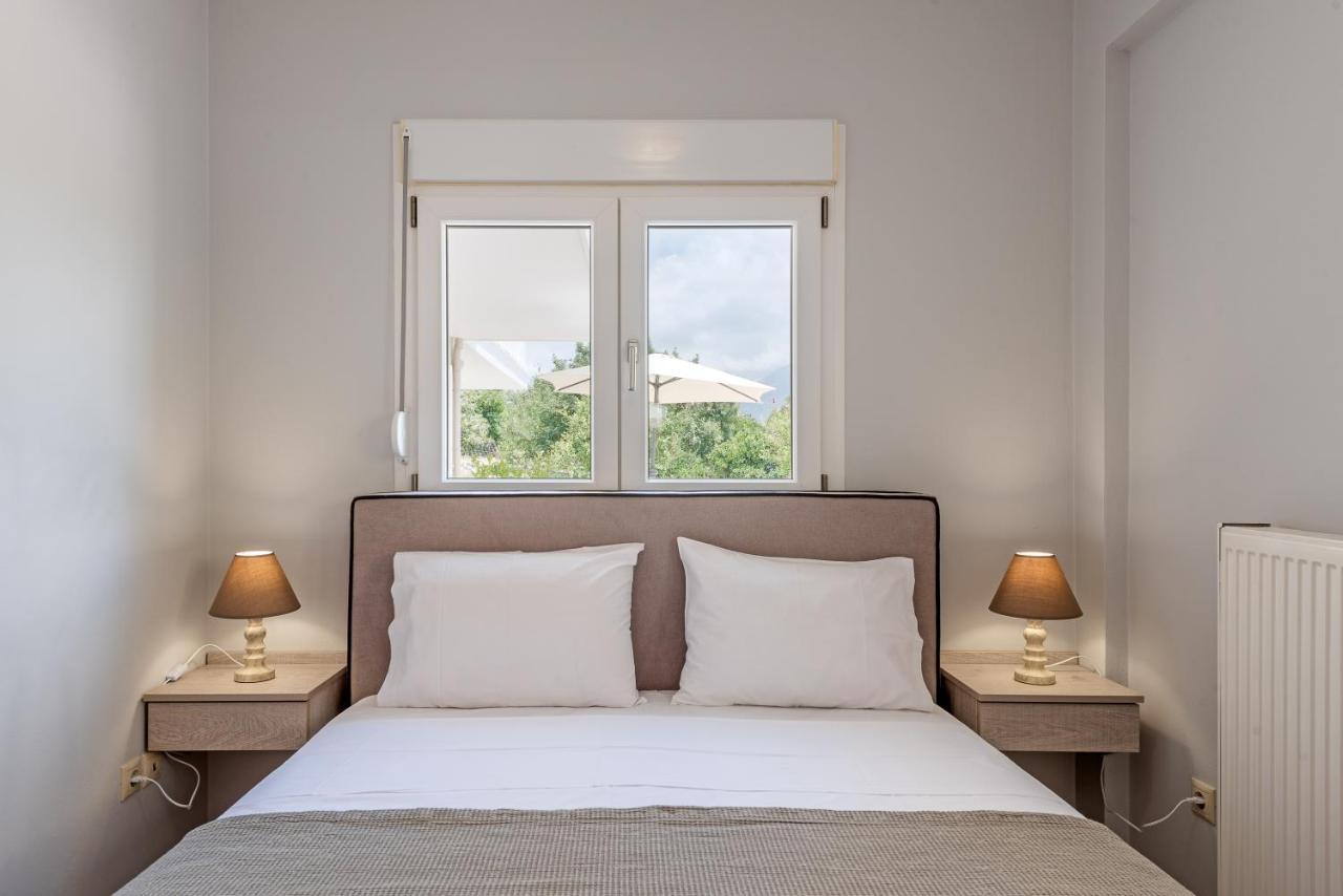 Lagadi Apartment 8 ラッシ エクステリア 写真